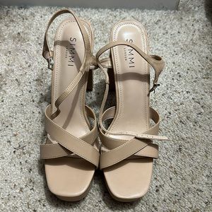 Simmi London Beige Heels Size 11